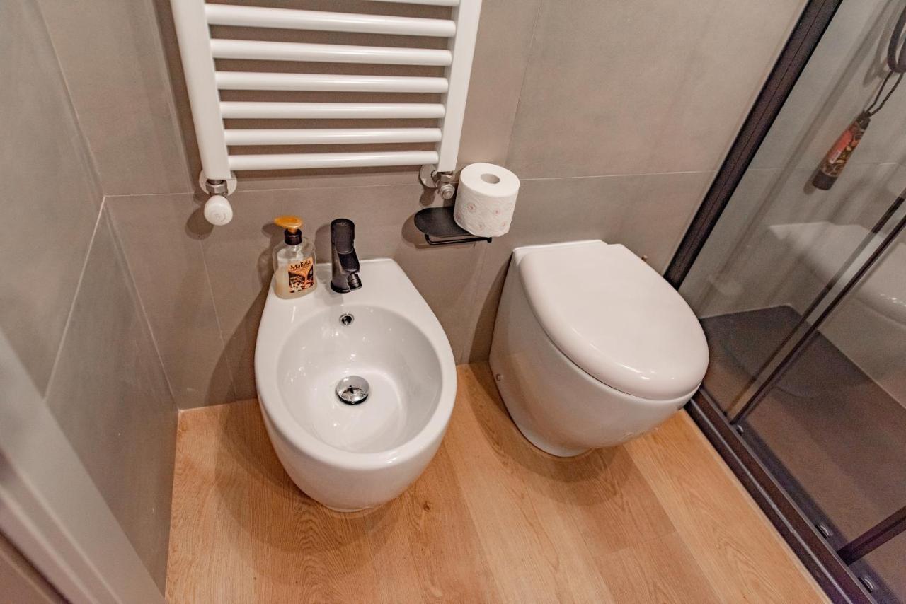 Apartmán Oggi Ti Porto A Torino By Happyhostorino Exteriér fotografie
